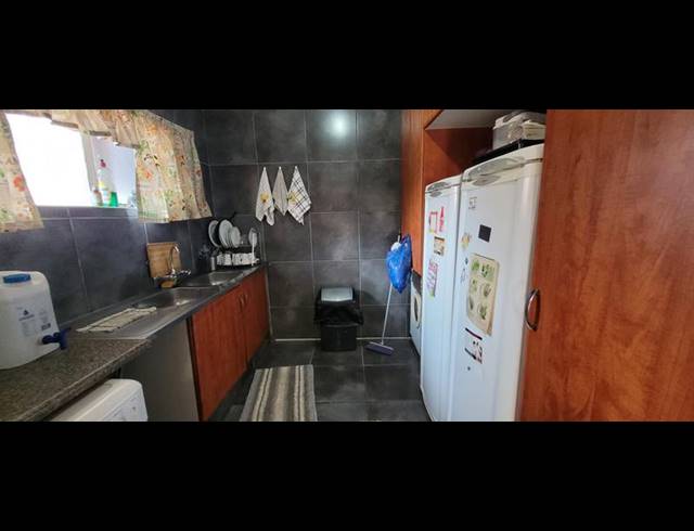 3 BEDROOM HOUSE FOR SALE IN BRACKENDOWNS